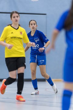 Bild 679 - C-Juniorinnen Loewinnen Cup